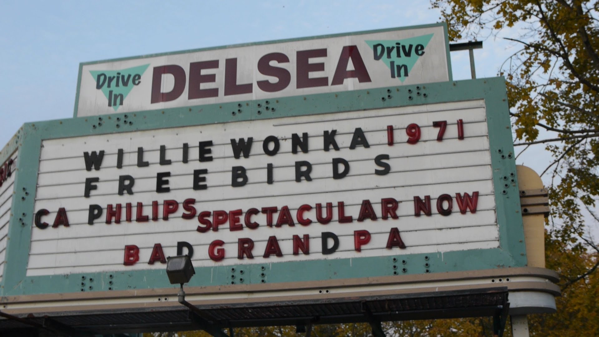 Delsea Drive-In Theatre - Hip New Jersey